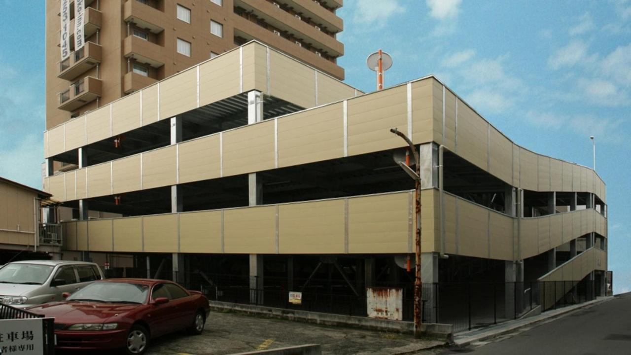 Toyoko Inn Okayama-eki Nishi-guchi Migi Eksteriør billede