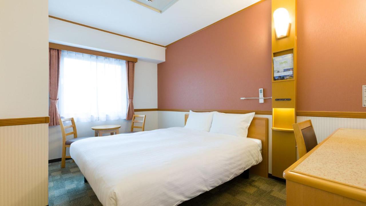 Toyoko Inn Okayama-eki Nishi-guchi Migi Eksteriør billede
