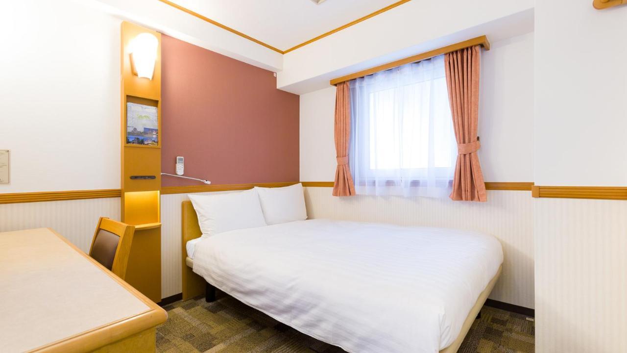 Toyoko Inn Okayama-eki Nishi-guchi Migi Eksteriør billede