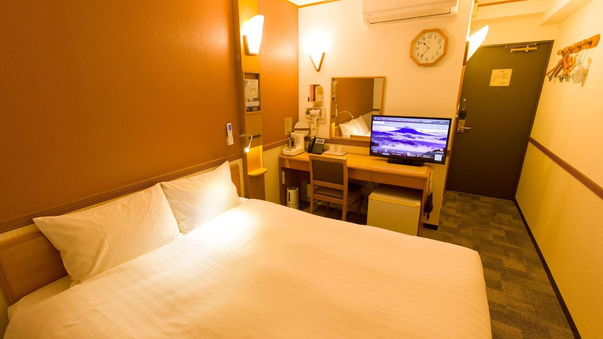 Toyoko Inn Okayama-eki Nishi-guchi Migi Værelse billede