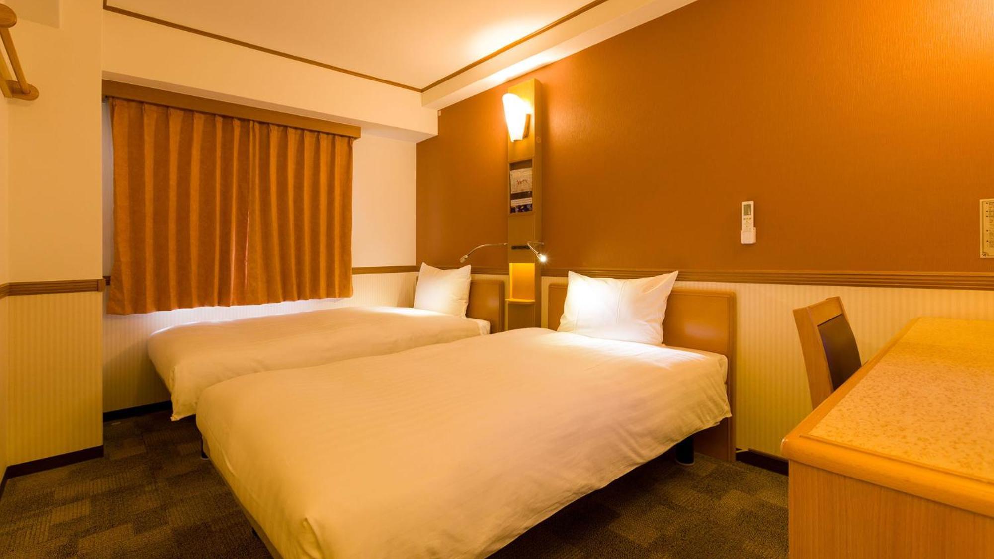 Toyoko Inn Okayama-eki Nishi-guchi Migi Værelse billede