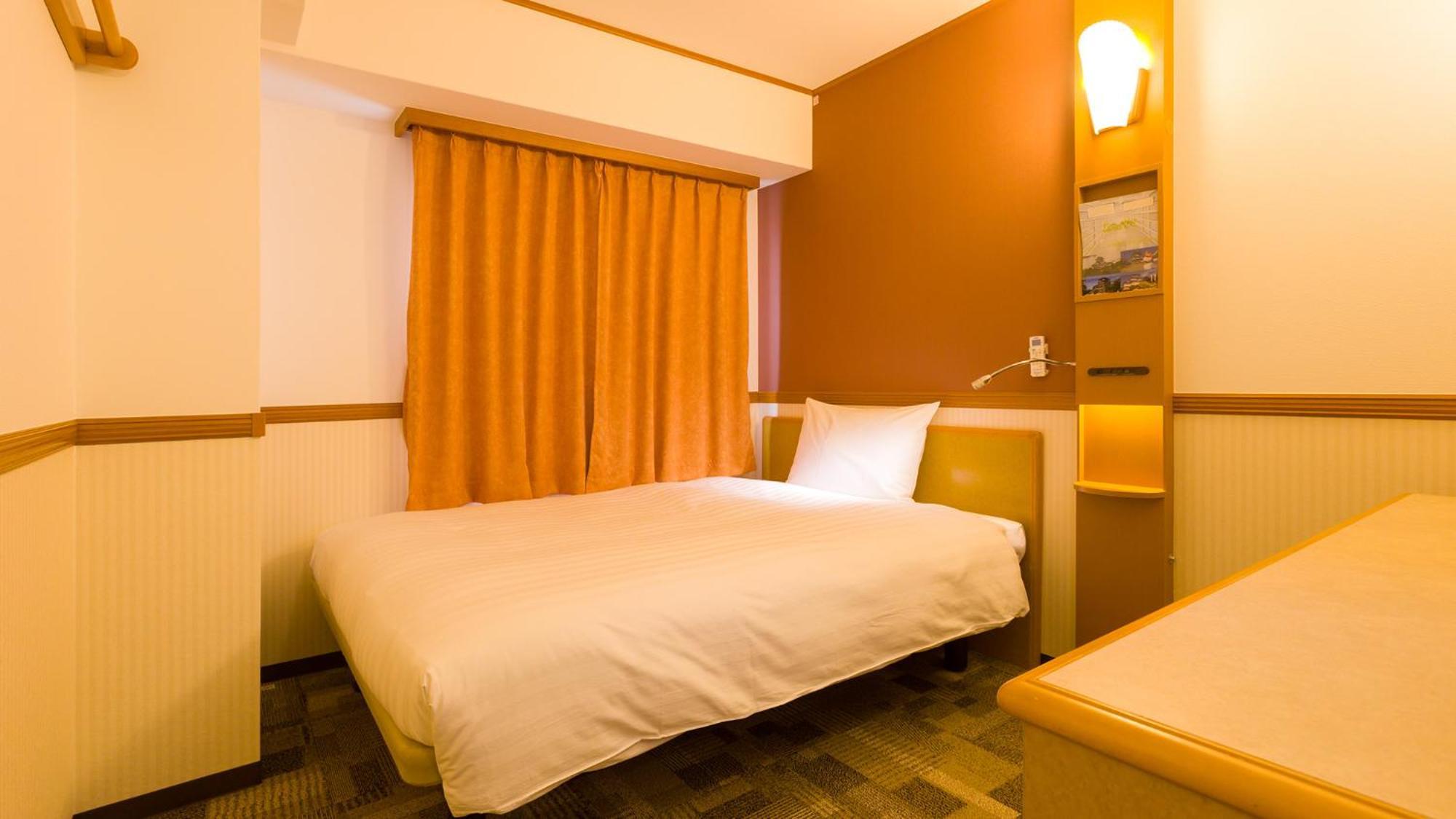 Toyoko Inn Okayama-eki Nishi-guchi Migi Værelse billede