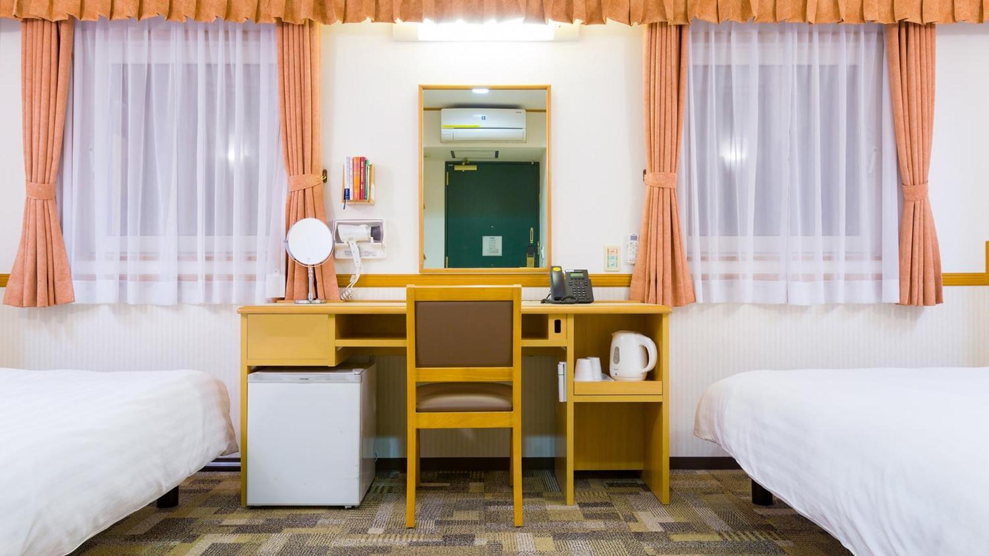 Toyoko Inn Okayama-eki Nishi-guchi Migi Værelse billede